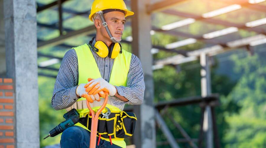 Professional gutter cleaning in Palmer, IL